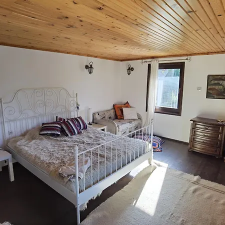 For Guests Smolyan